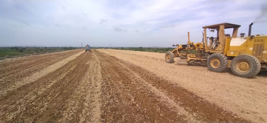 Highway road compaction and grading for MEIL